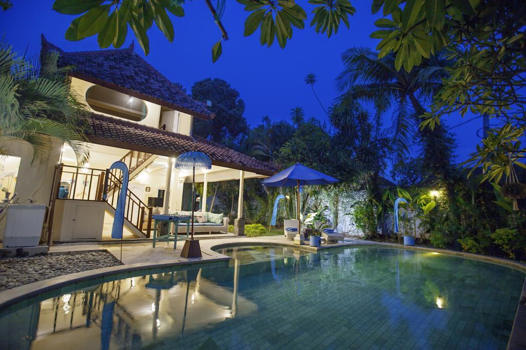 Villa Alam Biru Gardenia Семіньяк Екстер'єр фото