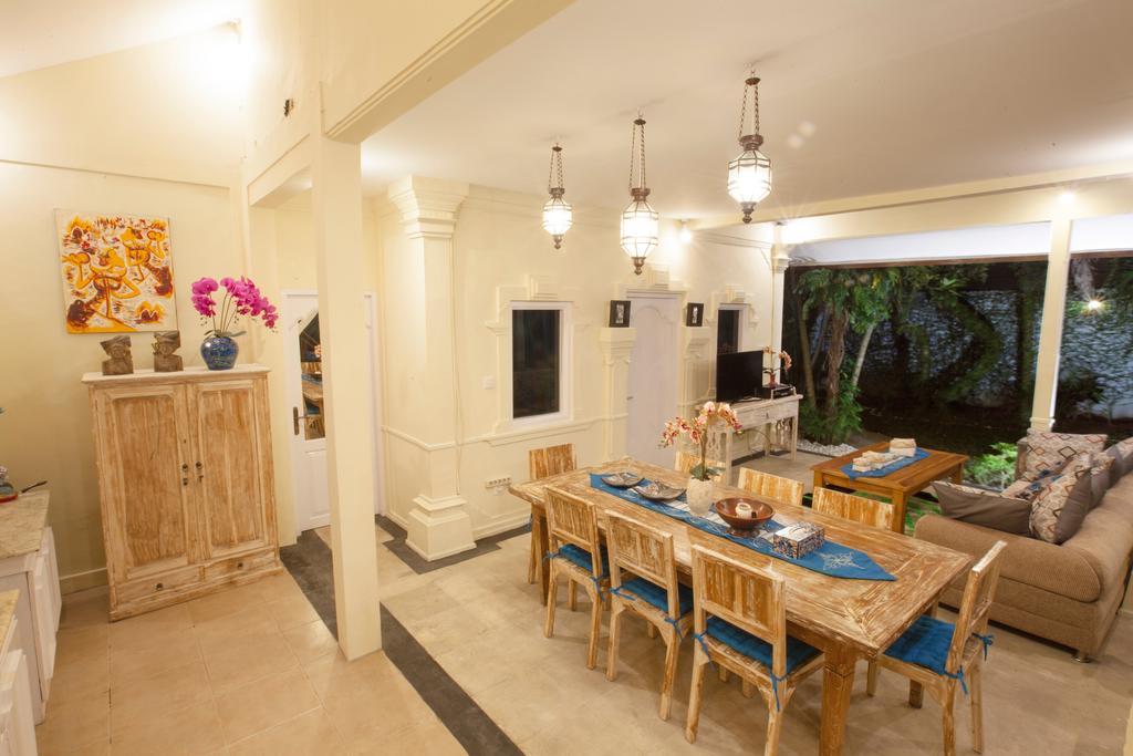 Villa Alam Biru Gardenia Семіньяк Екстер'єр фото